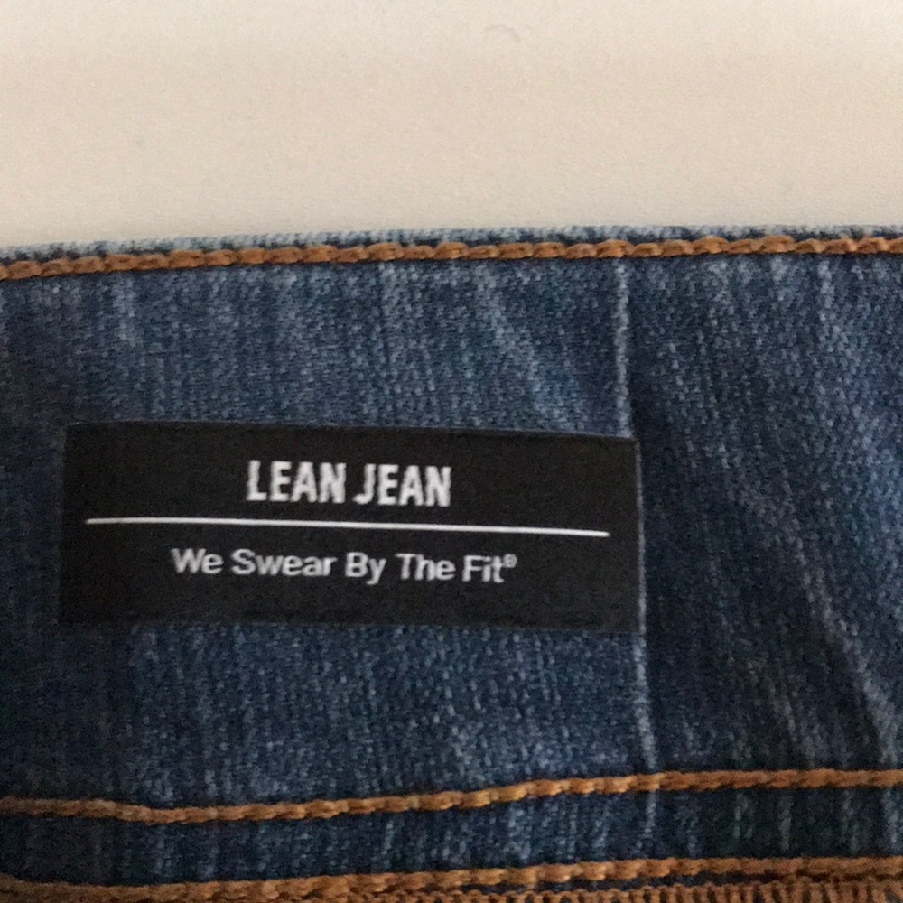 Torrid 5 R denim Lean Jean - Picture 7 of 16